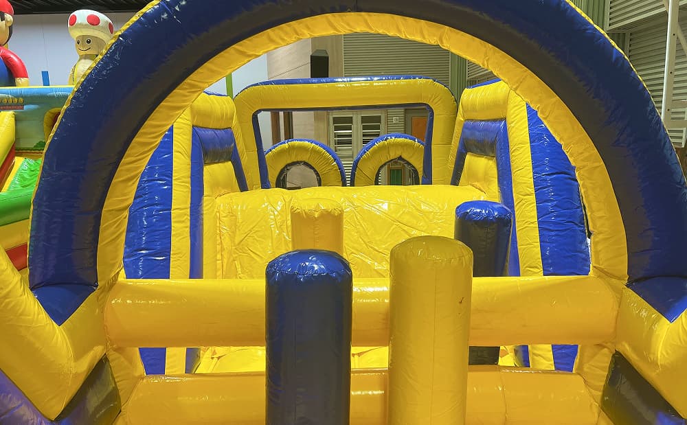 장애물 에어바운스